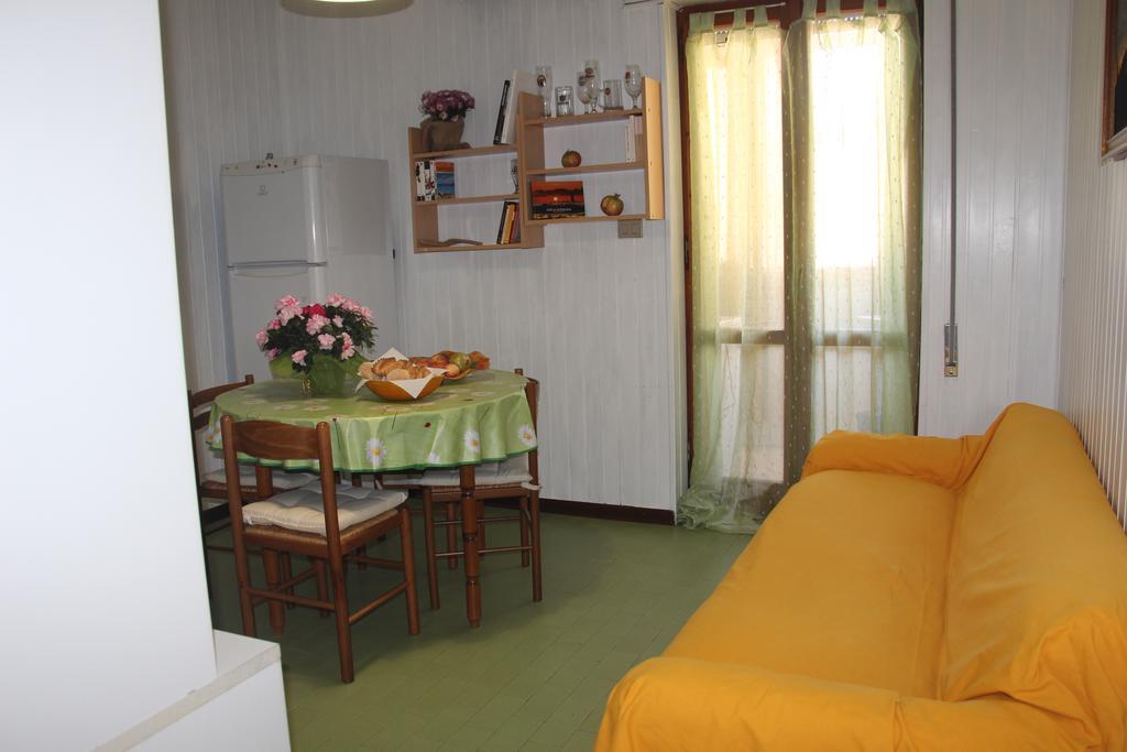 Bed and Breakfast Gottardo à Monserrato Extérieur photo